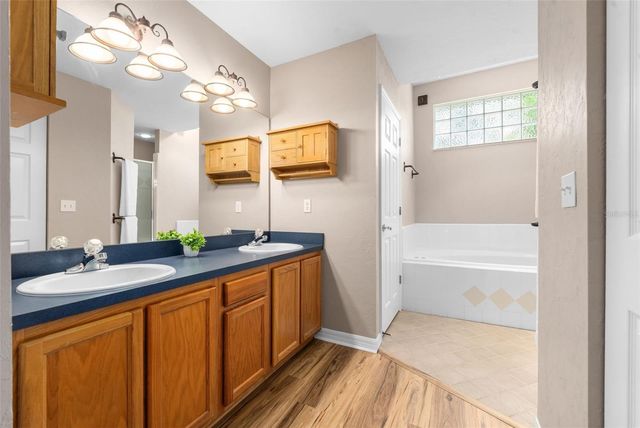 1307 NW 90TH TERRACE, Gainesville, FL 32606