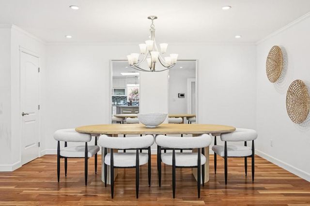 10435 San Fernando Avenue, Cupertino, CA 95014