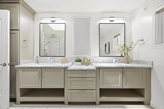 10435 San Fernando Avenue, Cupertino, CA 95014