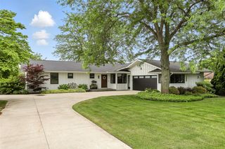 3013 Newport Drive, Fennville, MI 49408