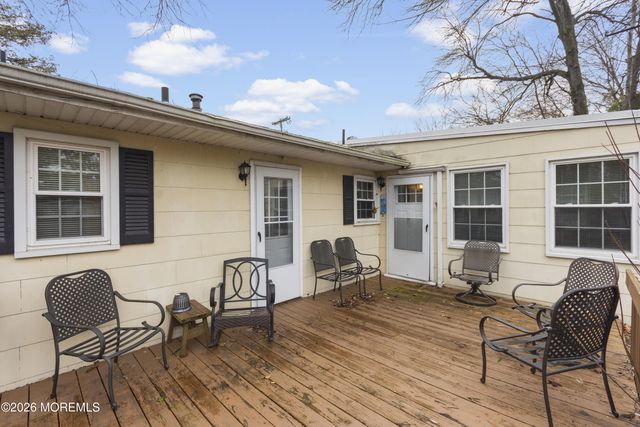 415 N Lake Shore Drive, Brick, NJ 08723