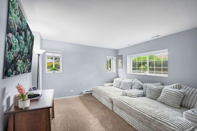 1076 Piccolo Lane, Volo, IL 60073