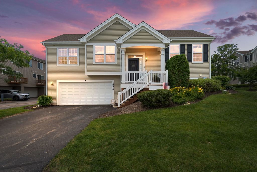 1076 Piccolo Lane, Volo, IL 60073