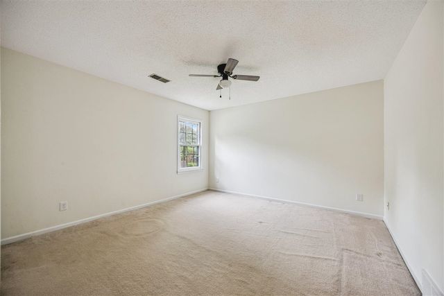8832 ALDERSHOT DR, Germantown, TN 38139
