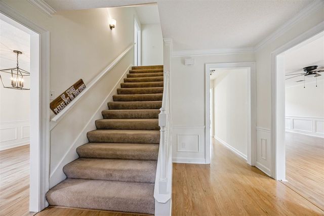 8832 ALDERSHOT DR, Germantown, TN 38139