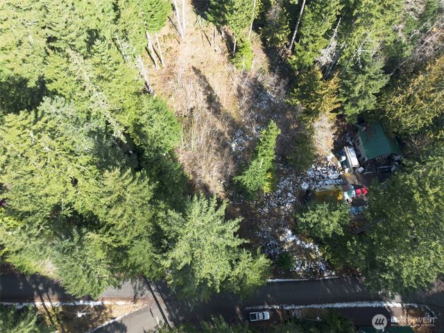 9999 Lake Dawn Road, Port Angeles, WA 98362