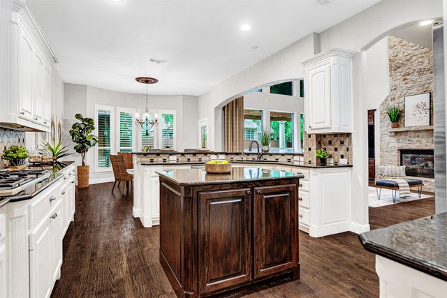 6705 Echo Canyon Drive, Mckinney, TX 75072