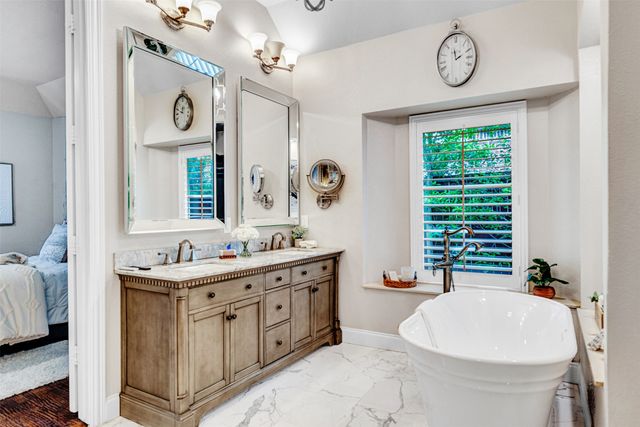 6705 Echo Canyon Drive, Mckinney, TX 75072
