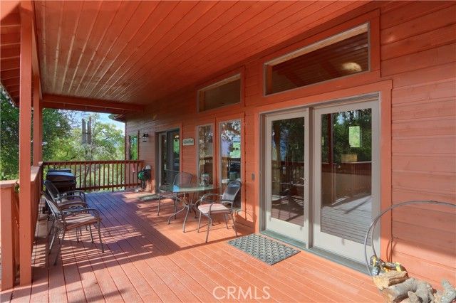 39207 Thornberry Mtn View Court, Oakhurst, CA 93644