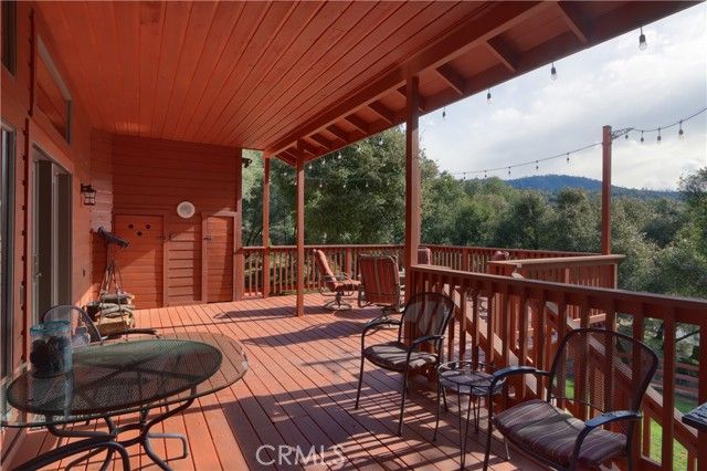 39207 Thornberry Mtn View Court, Oakhurst, CA 93644