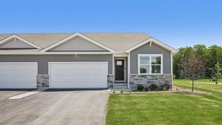810 Concord CIRCLE #A, Burlington, WI 53105