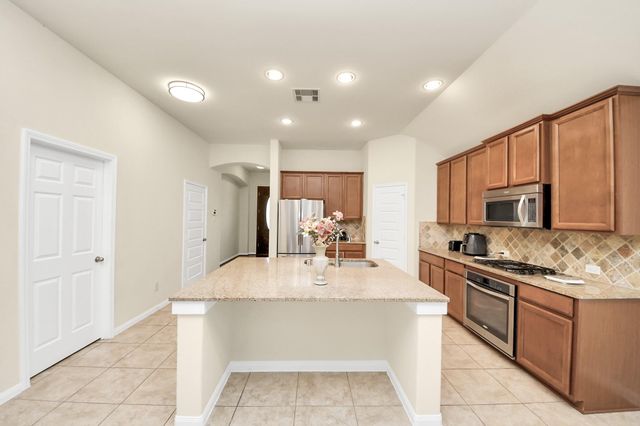 12906 Millstream Bend Lane, Tomball, TX 77377