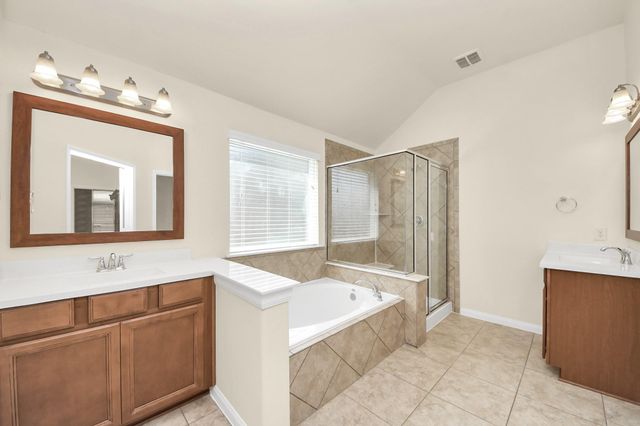12906 Millstream Bend Lane, Tomball, TX 77377