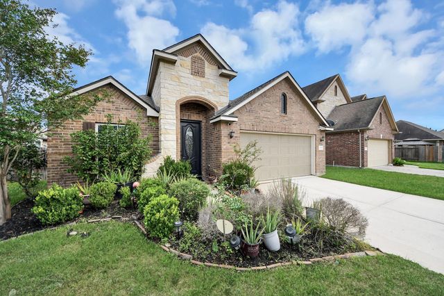 12906 Millstream Bend Lane, Tomball, TX 77377