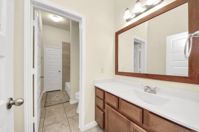12906 Millstream Bend Lane, Tomball, TX 77377