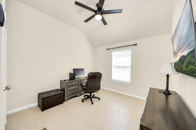 12906 Millstream Bend Lane, Tomball, TX 77377
