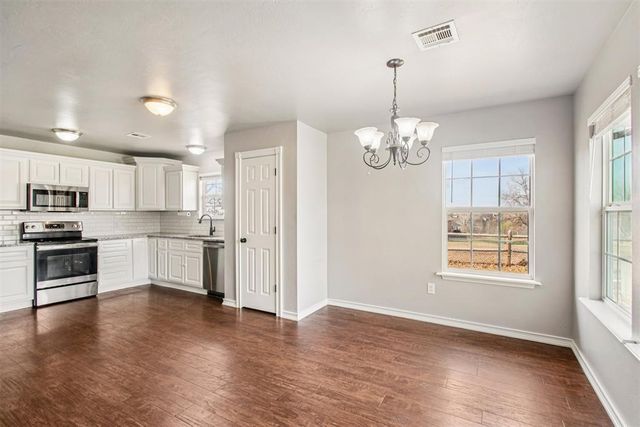 17291 Cottonwood Court, Newalla, OK 74857