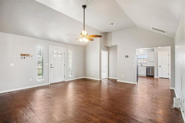 17291 Cottonwood Court, Newalla, OK 74857