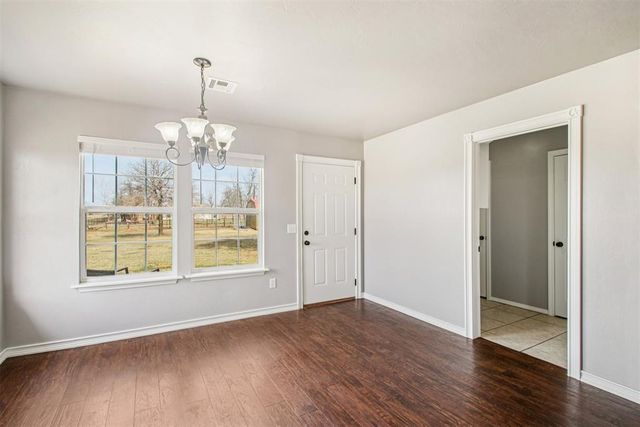 17291 Cottonwood Court, Newalla, OK 74857