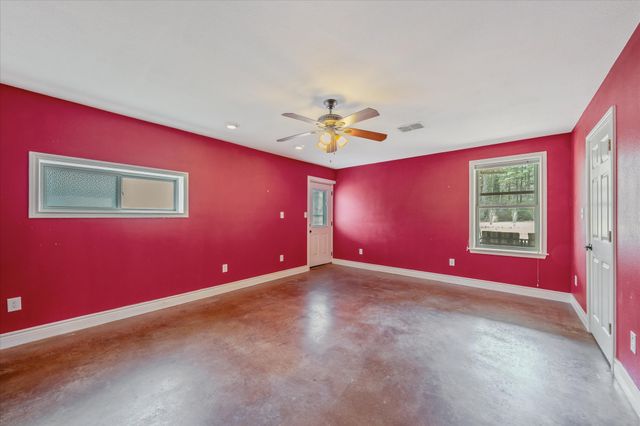 1070 Piney Grove, Rusk, TX 75785