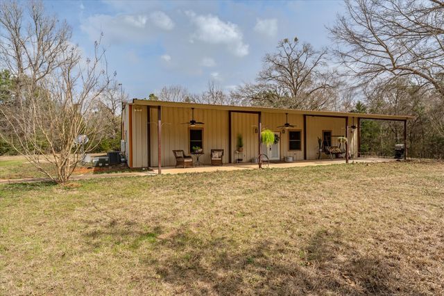 1070 Piney Grove, Rusk, TX 75785