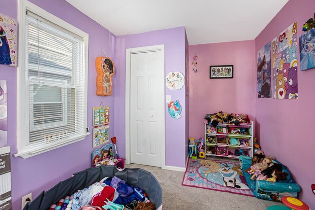 868 10th Street Nw, City Of Grand Rapids, MI 49504