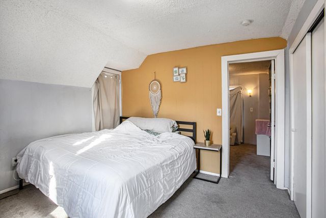 868 10th Street Nw, City Of Grand Rapids, MI 49504