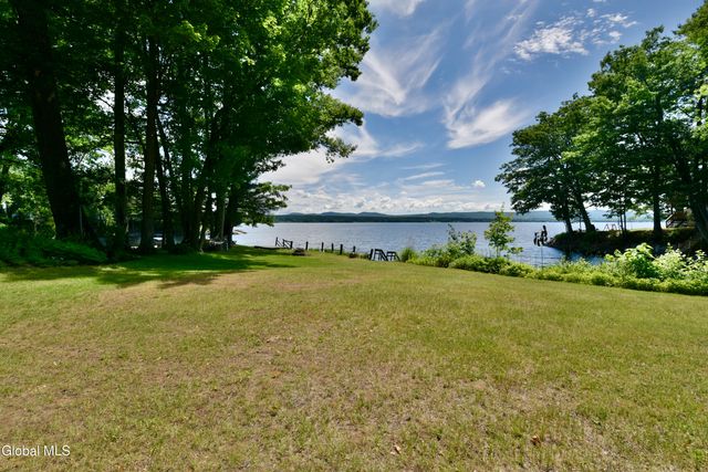 205 Houseman Street, Northampton, NY 12117