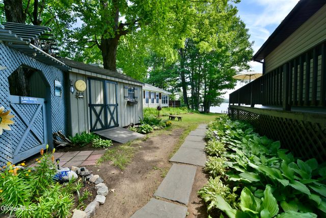 205 Houseman Street, Northampton, NY 12117