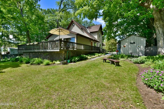 205 Houseman Street, Northampton, NY 12117