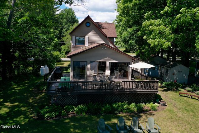 205 Houseman Street, Northampton, NY 12117