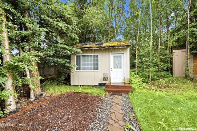 11931 Portage Drive, Anchorage, AK 99515