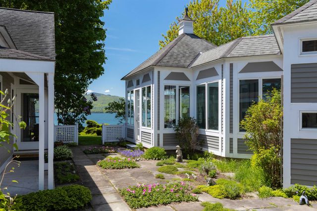 1462 Lake Road, Panton, VT 05482
