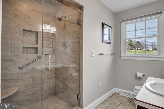 1325 PHEASANT RUN RD, Middletown, PA 17057