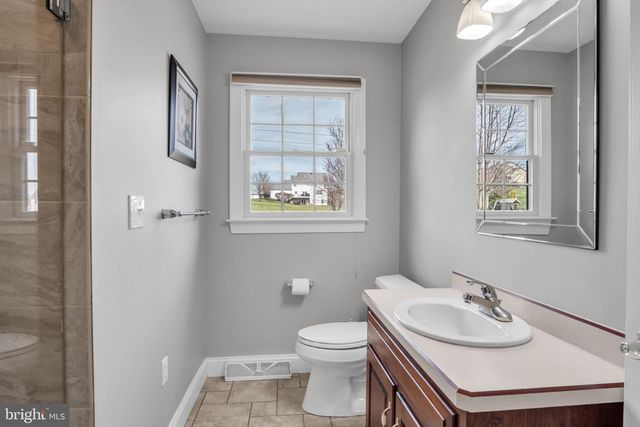 1325 PHEASANT RUN RD, Middletown, PA 17057