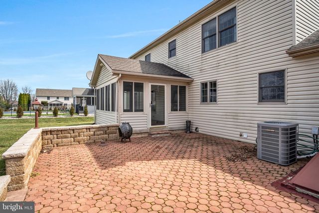 1325 PHEASANT RUN RD, Middletown, PA 17057