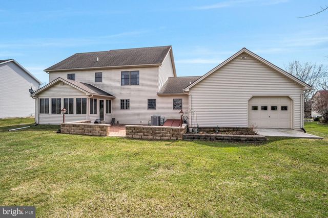 1325 PHEASANT RUN RD, Middletown, PA 17057
