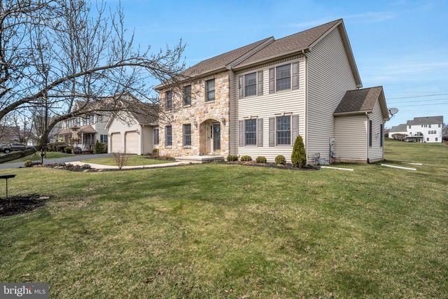 1325 PHEASANT RUN RD, Middletown, PA 17057