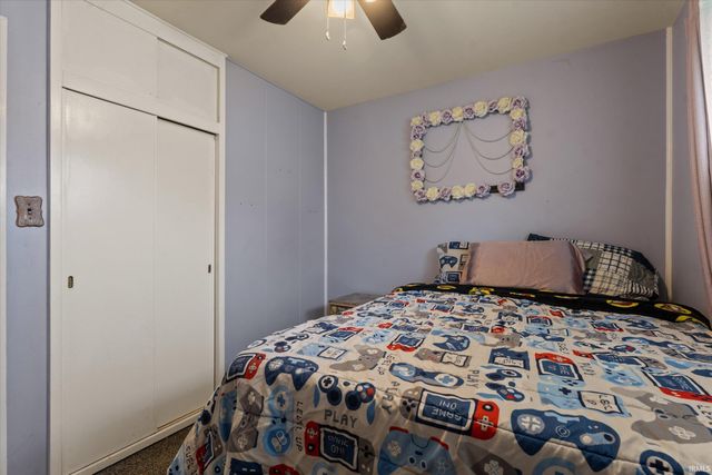 1202 Byron Drive, South Bend, IN 46614