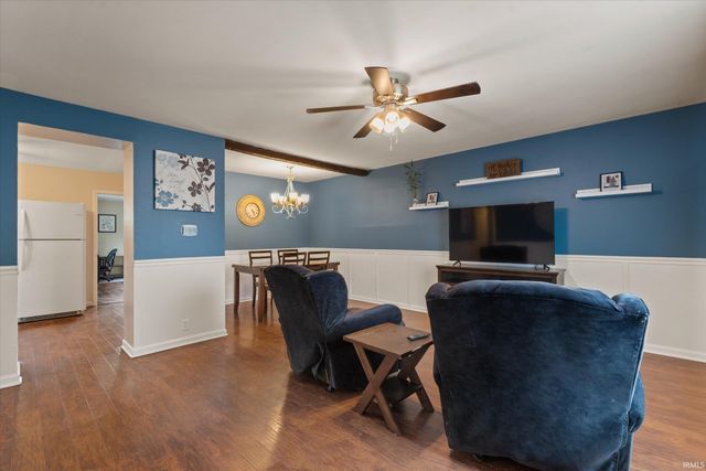 1202 Byron Drive, South Bend, IN 46614