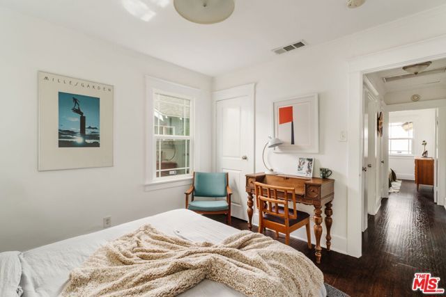 5335 Fountain Avenue, Los Angeles, CA 90029