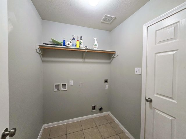 10320 Stone Gate Drive, Conroe, TX 77385