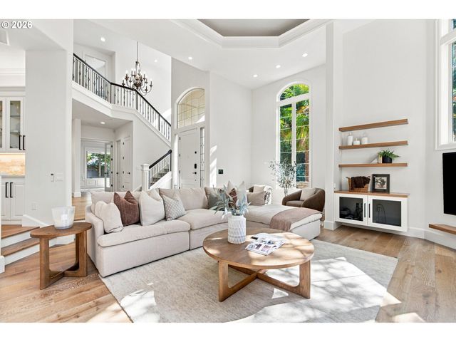 4411 Sw 63RD Ave, Portland, OR 97221