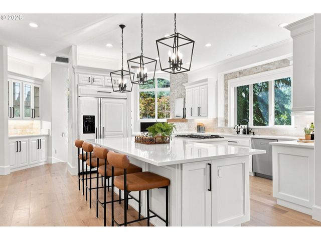 4411 Sw 63RD Ave, Portland, OR 97221