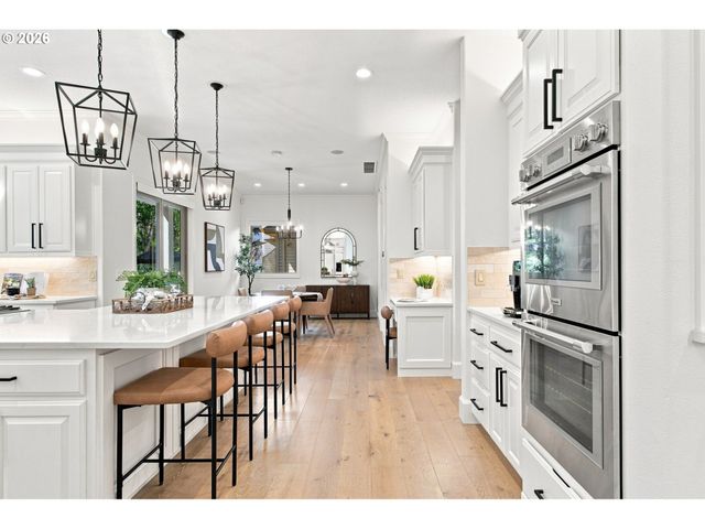 4411 Sw 63RD Ave, Portland, OR 97221