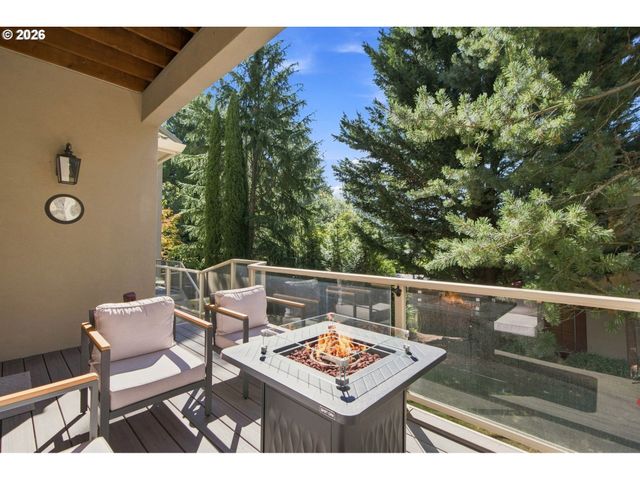 4411 Sw 63RD Ave, Portland, OR 97221