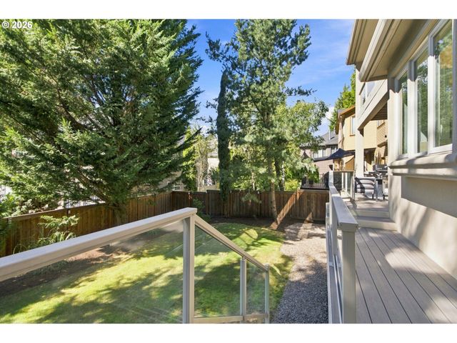 4411 Sw 63RD Ave, Portland, OR 97221