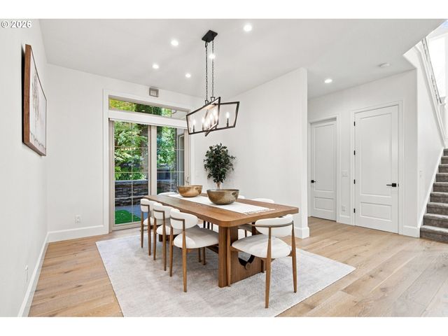 4411 Sw 63RD Ave, Portland, OR 97221