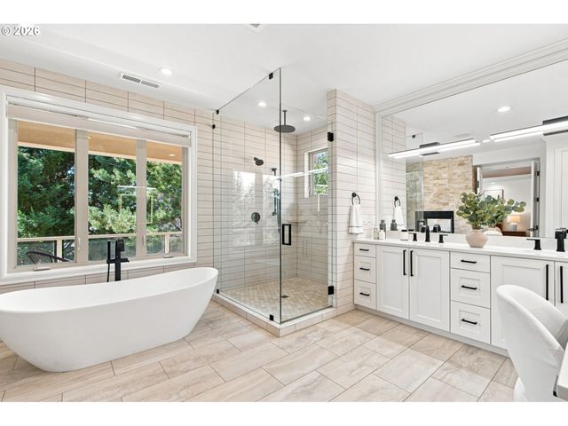 4411 Sw 63RD Ave, Portland, OR 97221