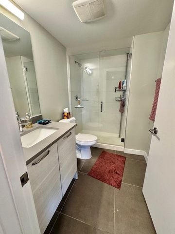 2407 W Eastwood Avenue 202, Chicago, IL 60625